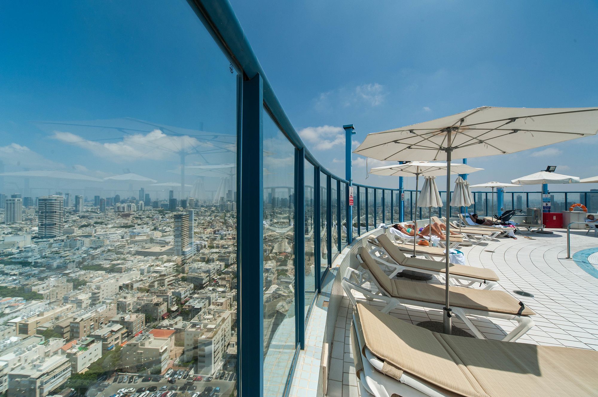 Excellent Beachfront Apt W/ Pool Access By Sea N' Rent Tel-Aviv Extérieur photo