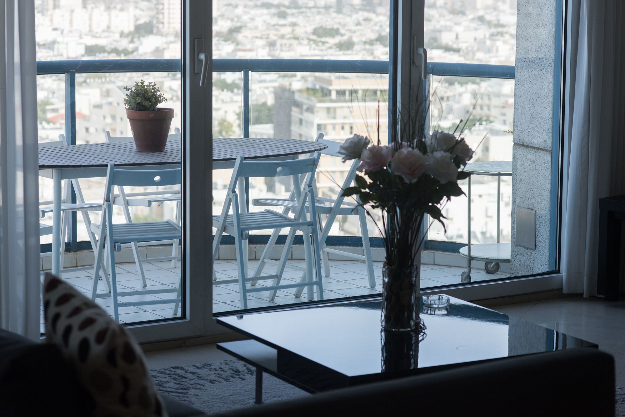 Excellent Beachfront Apt W/ Pool Access By Sea N' Rent Tel-Aviv Extérieur photo